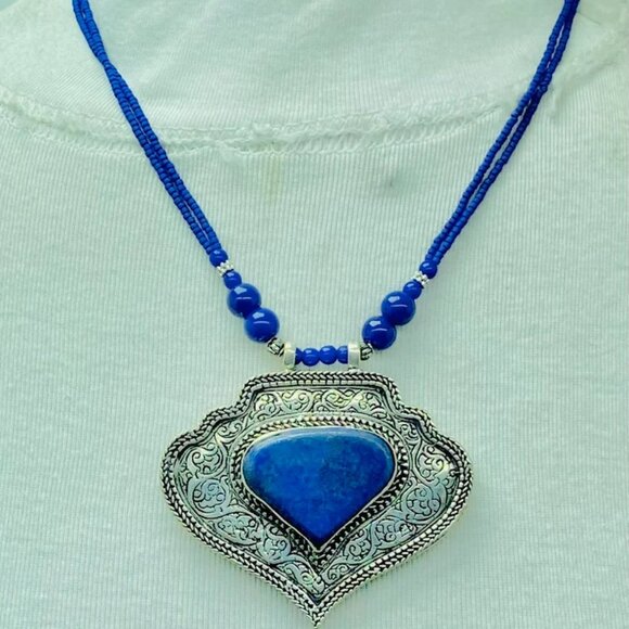 Lapis Lazuli Beaded Chain Pendant Necklace, Striking Blue Stone Pendant, Gemston - Picture 3 of 12